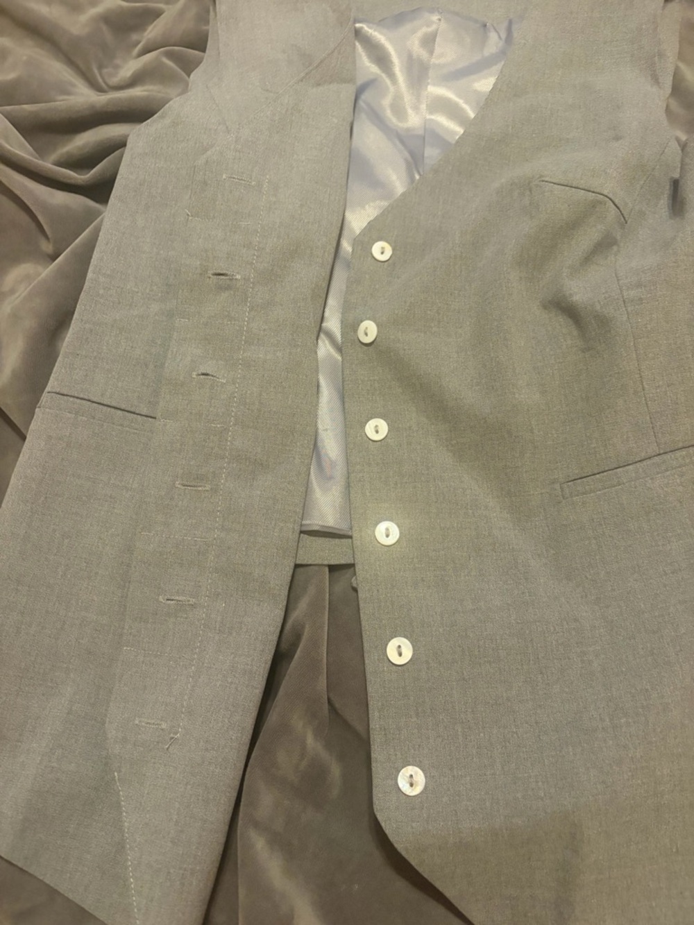 Button up vest - Picture 3 of 3